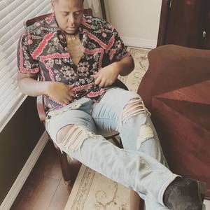 Meet your Posher, Jayy